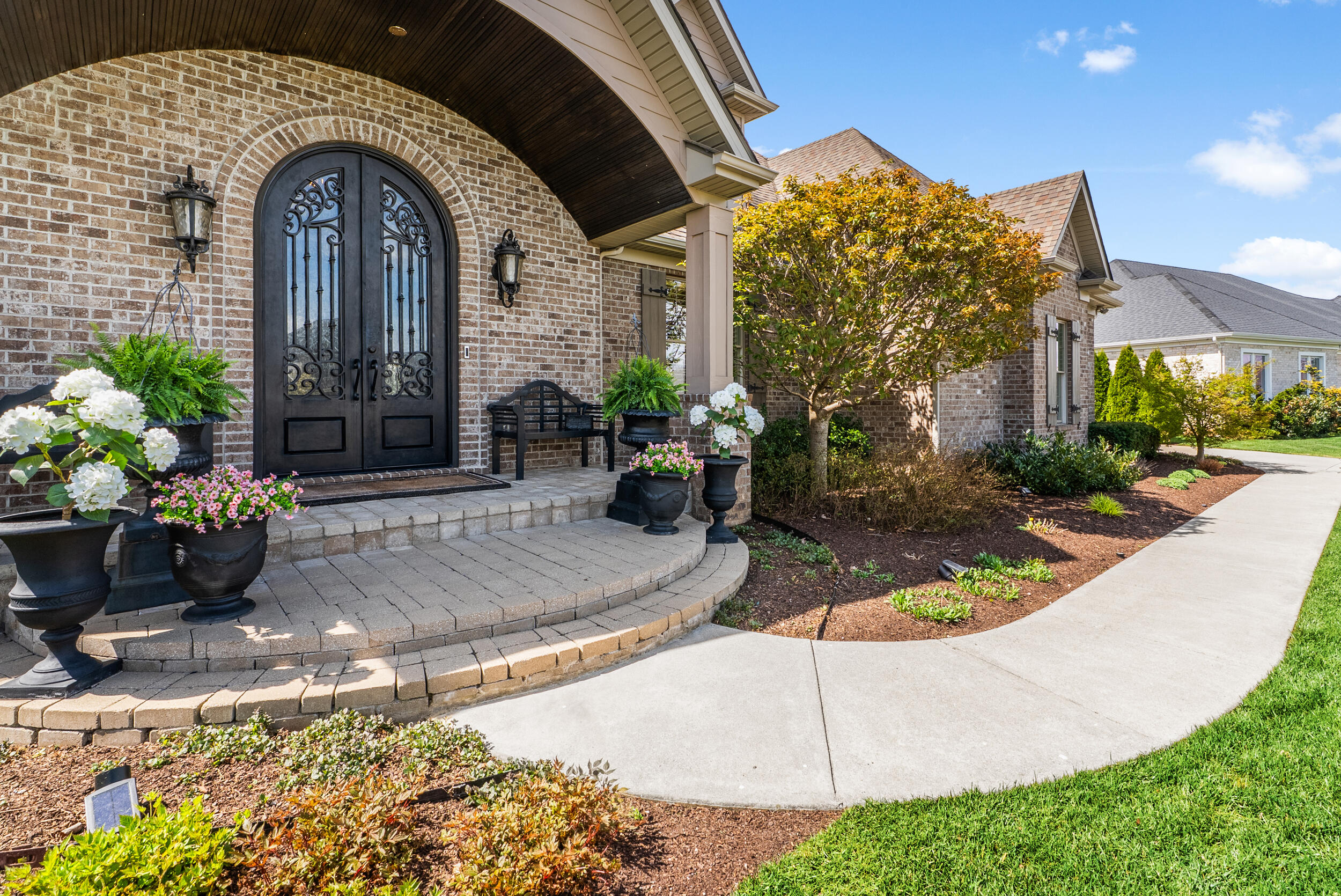 616 Old Coach Road Nicholasville, KY 40356 - Photo 4 of 74 Front entry