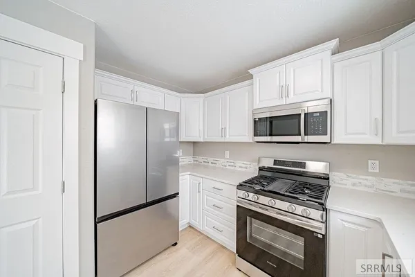 $379,900 | 3879 Ash Lane, Rigby, ID 83442