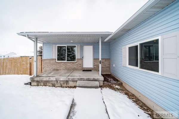 $379,900 | 3879 Ash Lane, Rigby, ID 83442