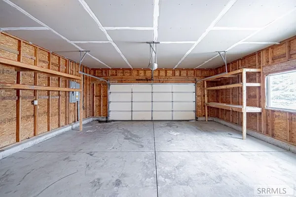 $379,900 | 3879 Ash Lane, Rigby, ID 83442