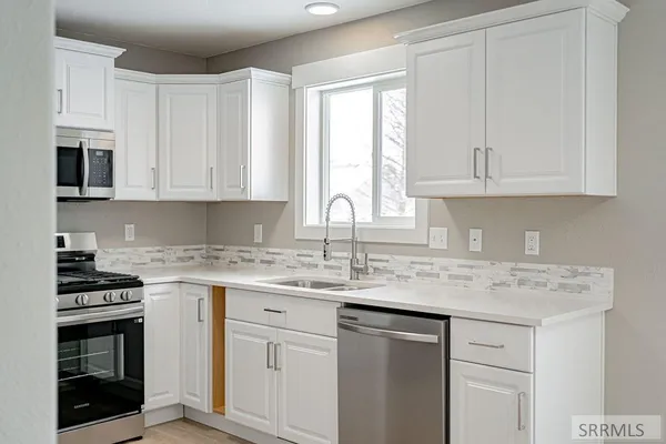 $379,900 | 3879 Ash Lane, Rigby, ID 83442