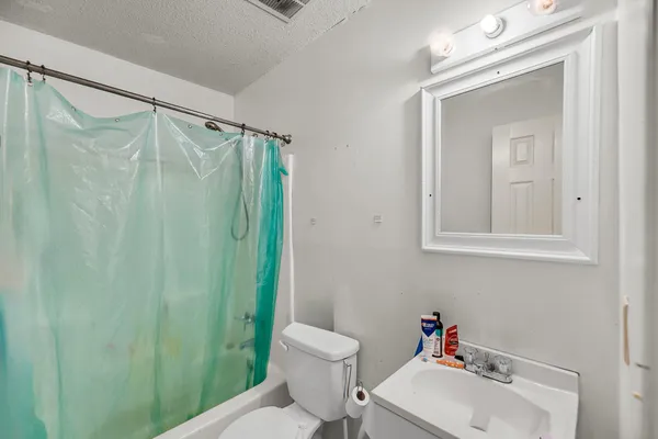 $620,000 | 107 Magwood Drive, Summerville, SC 29485