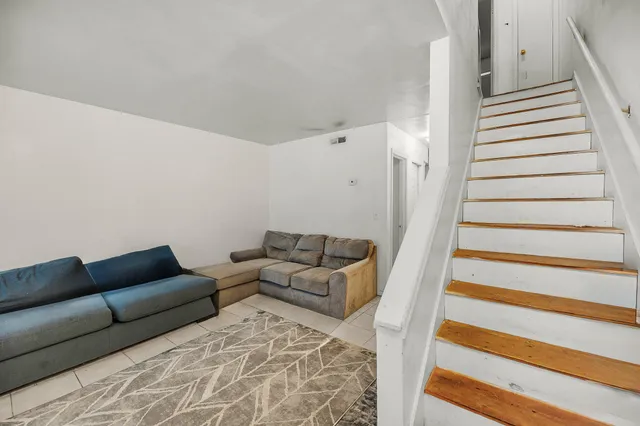 $675,000 | 107 Magwood Drive, Summerville, SC 29485