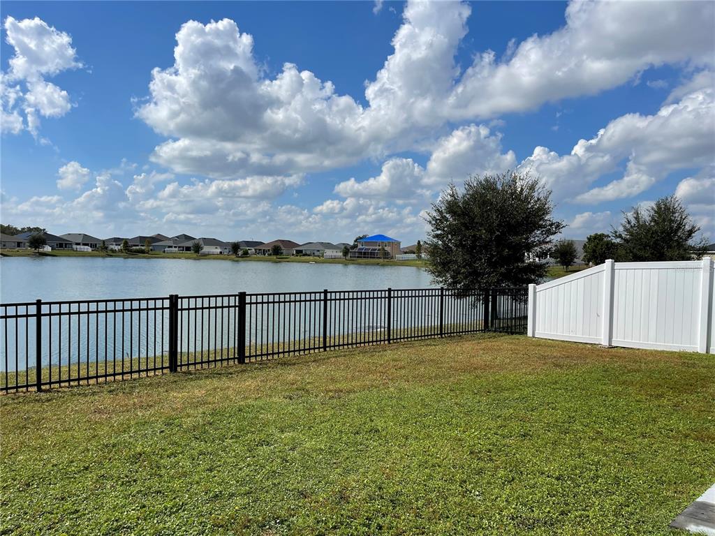 3623 Peregrine Way Lakeland, FL 33811 - Photo 12 of 35 a view of a garden