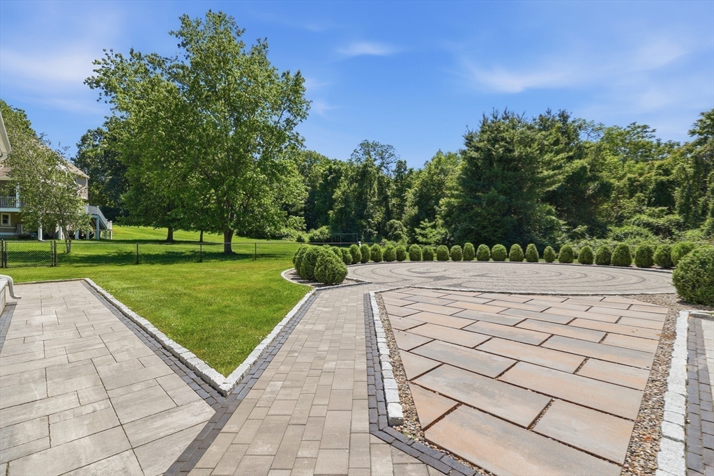 191 Ruggles Street Westborough, MA 01581 - Photo 39 of 42