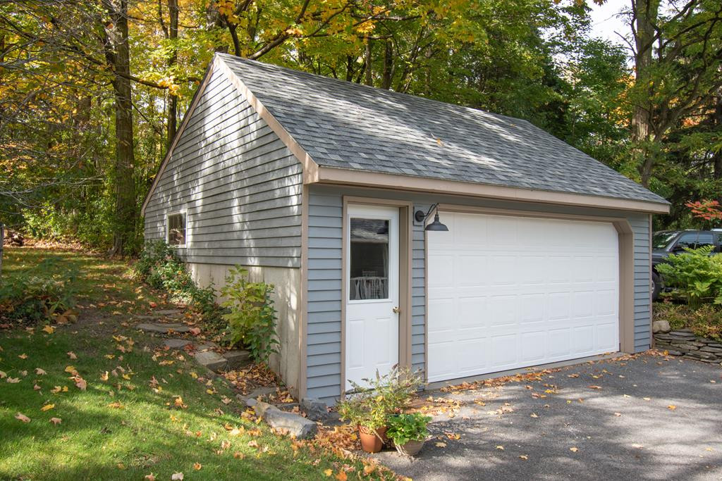 931 Cumberland Head Road Plattsburgh, NY 12901 - Photo 64 of 73 Gallery Image 64
