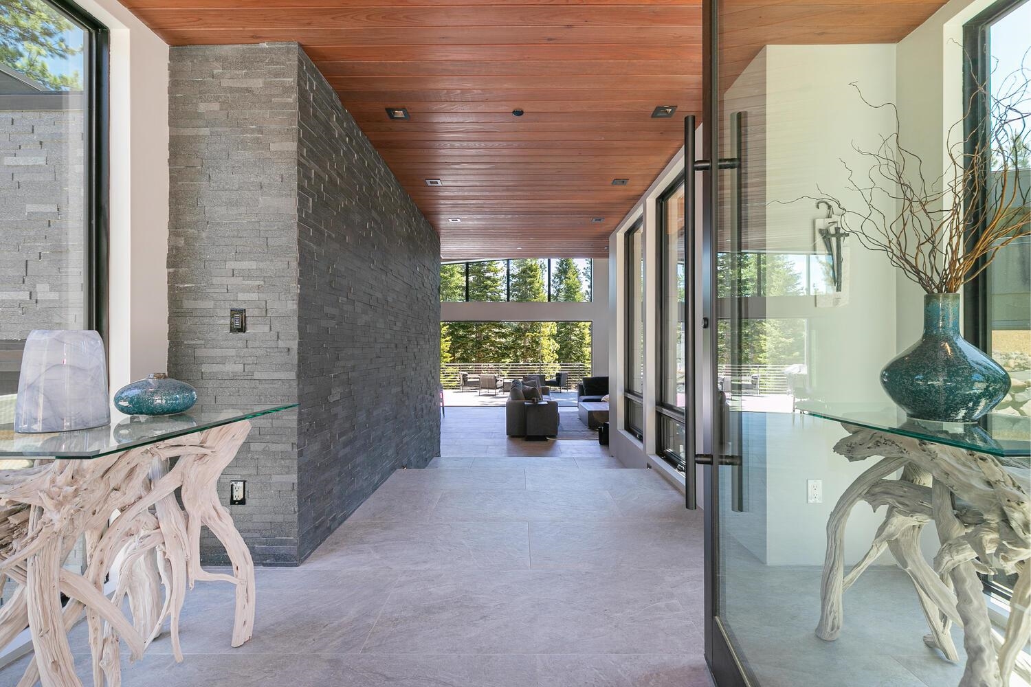 9324 Nine Bark Road Truckee, CA 96161 - Photo 5 of 21 Gallery Image 5