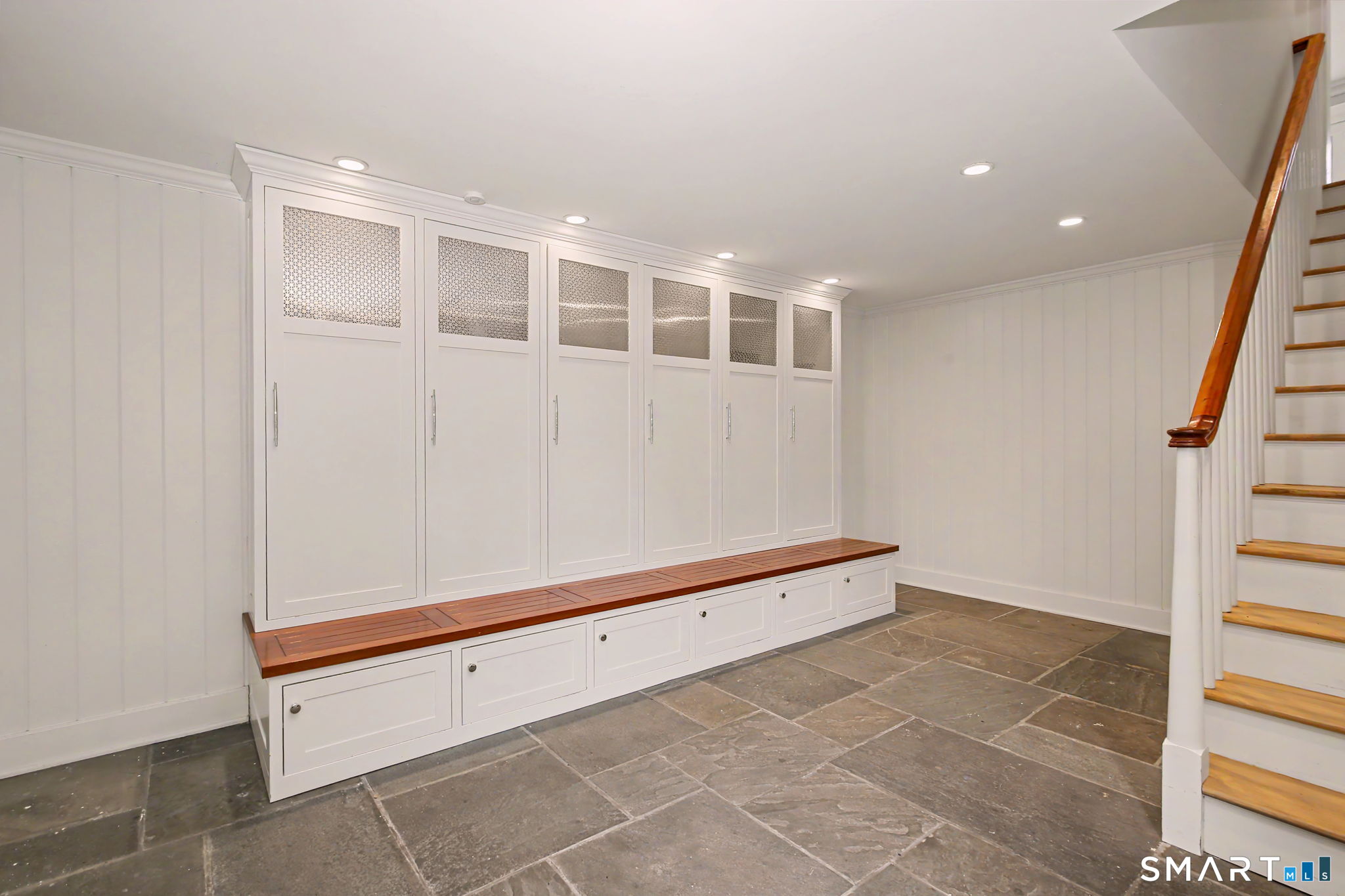 34 Nearwater Road Norwalk, CT 06853 - Photo 25 of 32