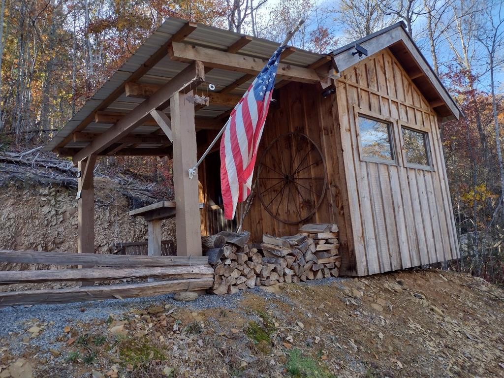 456 Grassy Branch Road Sevierville, TN 37876 - Photo 19 of 28