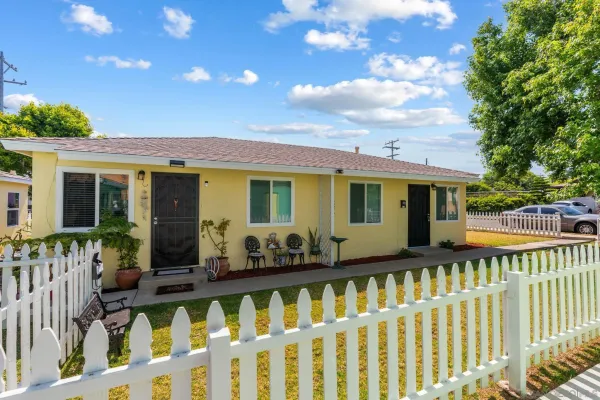 $835,000 | 282-84 Daisy Avenue, Imperial Beach, CA 91932