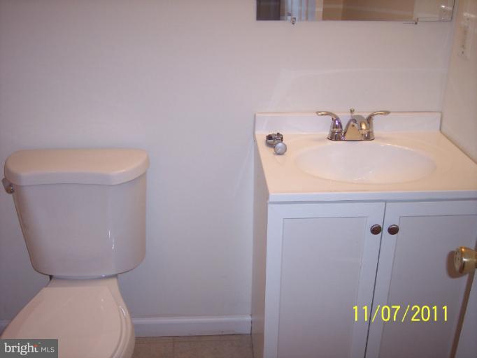 21 Hamstead Road Fredericksburg, VA 22405 - Photo 2 of 15 Bath