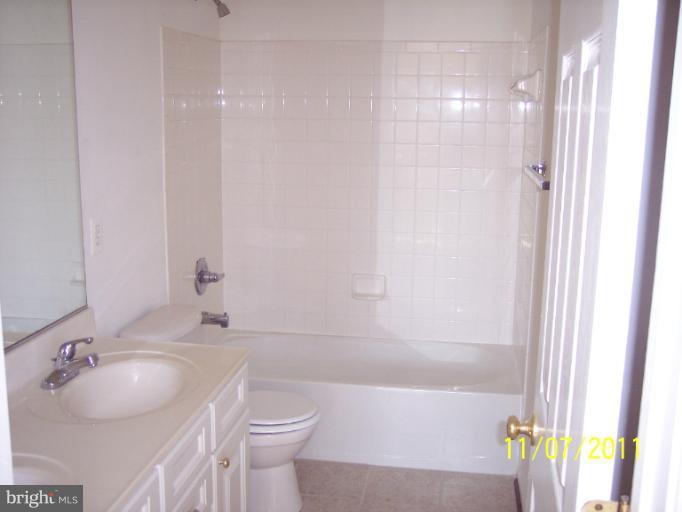 21 Hamstead Road Fredericksburg, VA 22405 - Photo 13 of 15 Bath