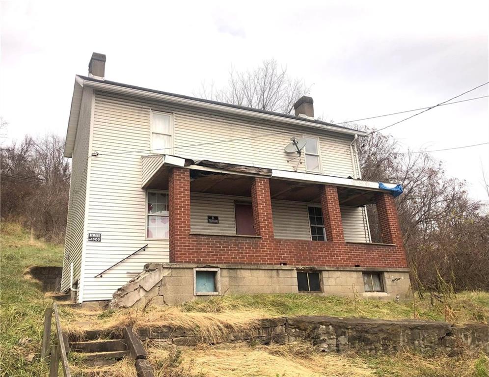 140 Spring Street Coal Center, PA 15423 - Photo 2 of 15 Gallery Image 2