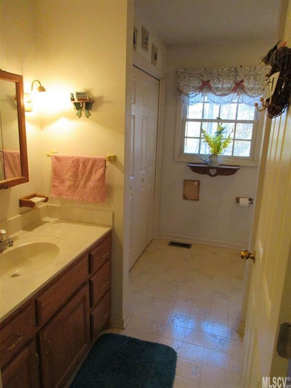 3895 Zero Mull Road Morganton, NC 28655 - Photo 4 of 19 Gallery Image 4