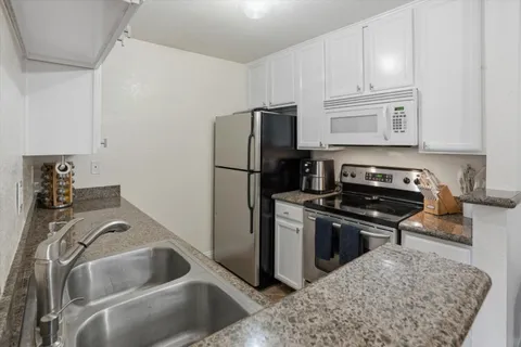 $648,000 | 1195 Yarwood Court, San Jose, CA 95128