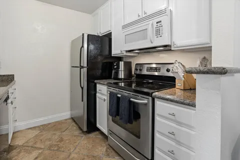 $648,000 | 1195 Yarwood Court, San Jose, CA 95128