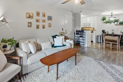 $648,000 | 1195 Yarwood Court, San Jose, CA 95128