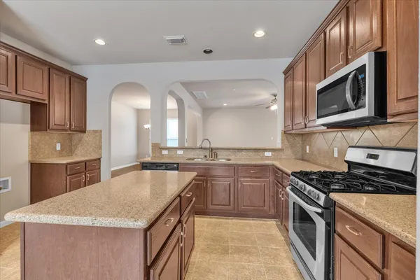 $3,100 | 3504 Dolomite Trail, Round Rock, TX 78681