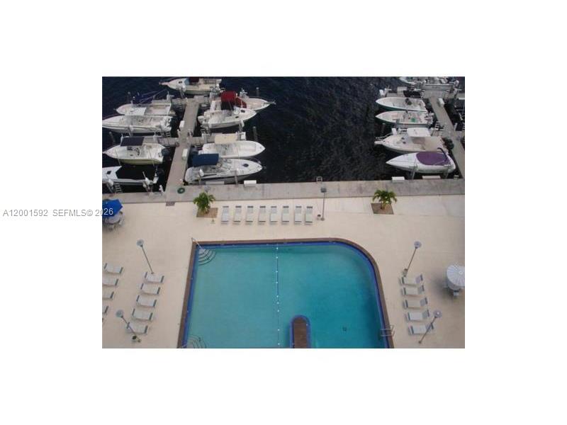 150 Southeast 25th Road, Unit 8L Miami, FL 33129 - Photo 11 of 12
