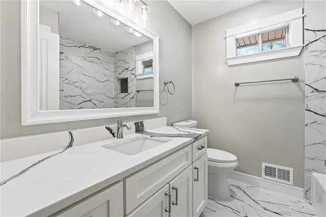 a bathroom with a bathtub
