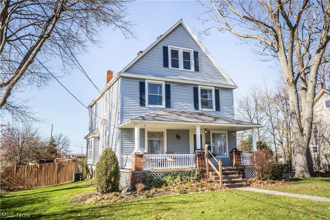 6384 Olde York Road Cleveland, OH 44130 - Photo 3 of 35