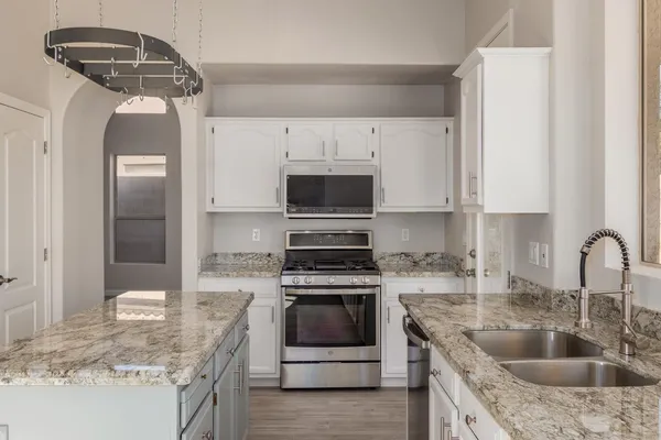 $3,395 | 3055 North Red Mountain, Unit 153, Mesa, AZ 85207