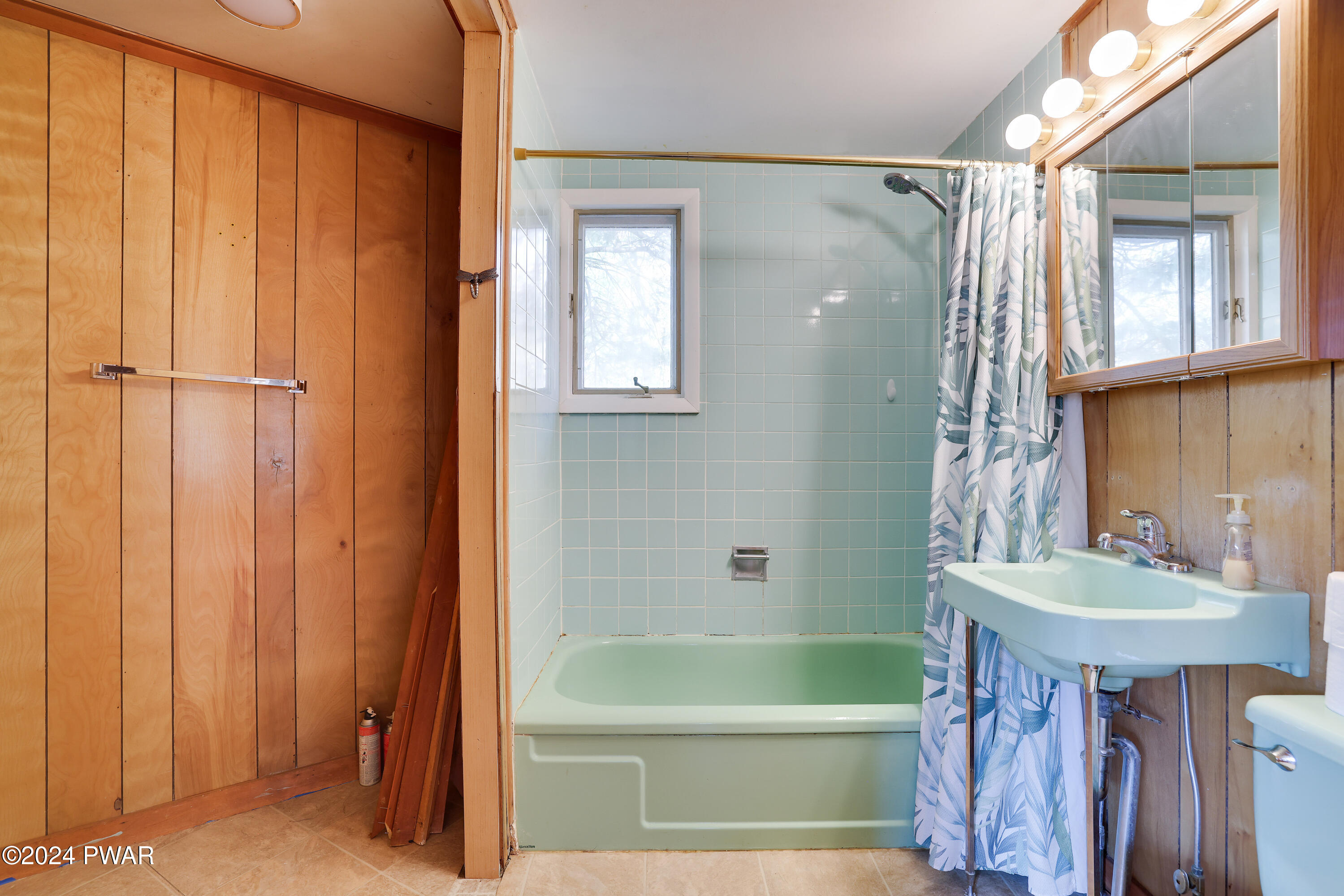 113 Stonehenge Road Milford, PA 18337 - Photo 13 of 20