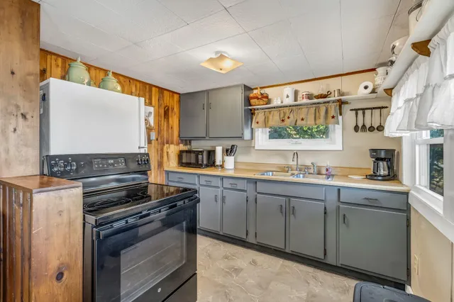 $489,000 | 15 West Orchard Lane, Swanville, ME 04915