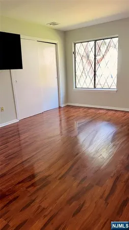 $364,900 | 192 Burnett Avenue, Maplewood, NJ 07040