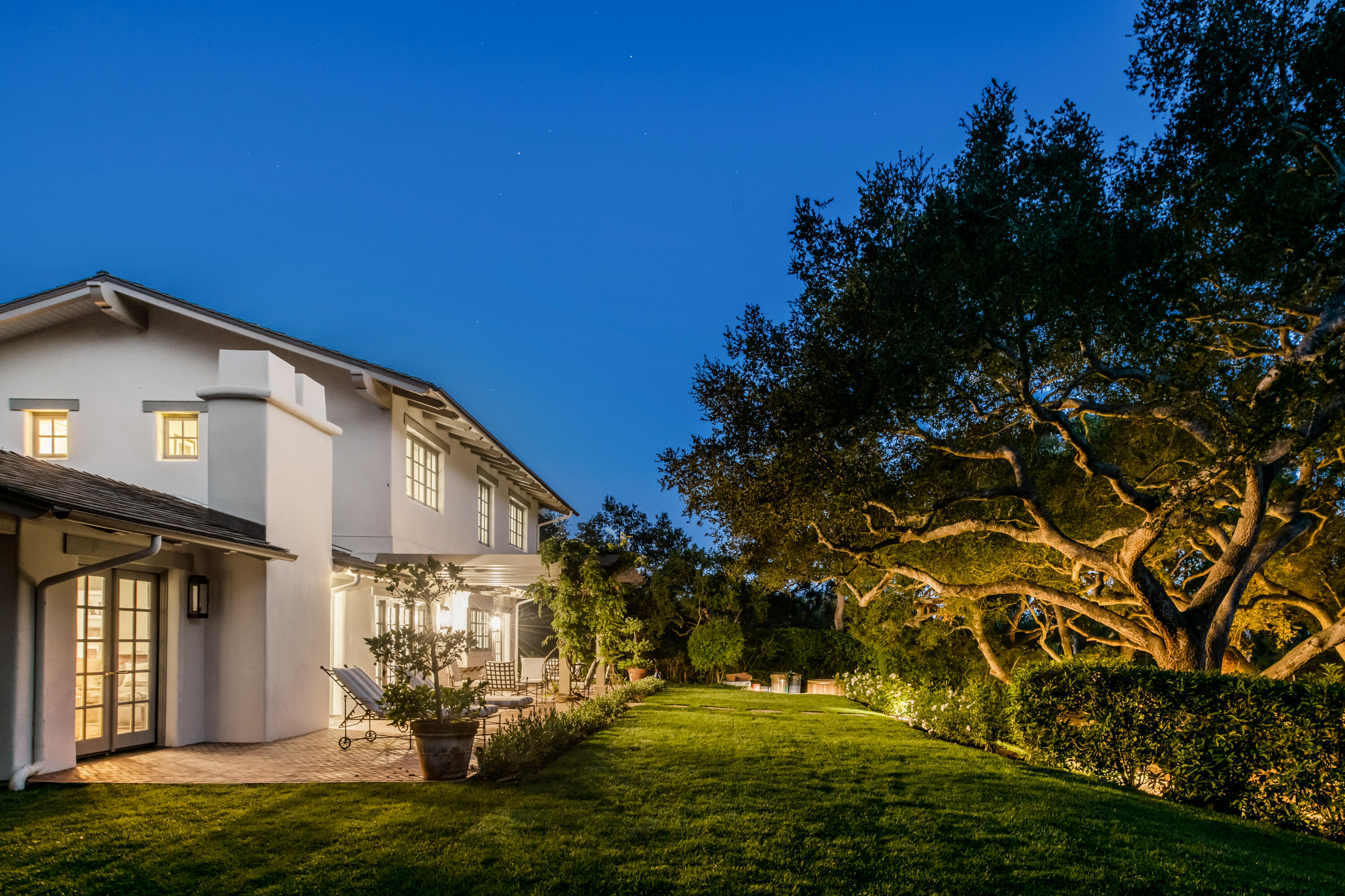 325 San Ysidro Road Montecito, CA 93108 - Photo 33 of 34 Twilight Exterior