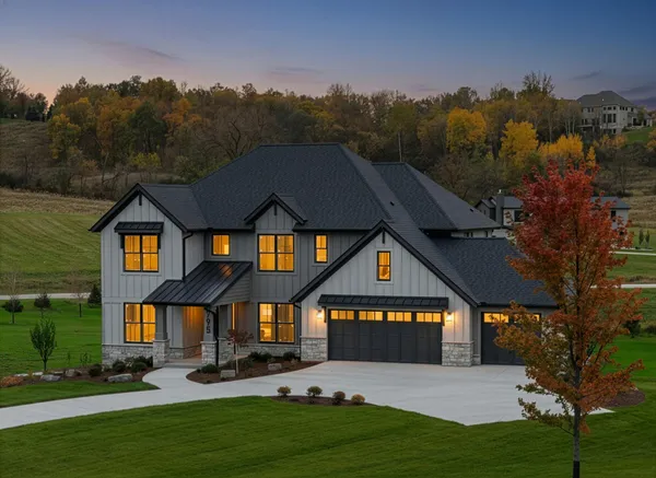 $2,043,000 | 795 Irvin Lane Southwest, Rochester, MN 55902