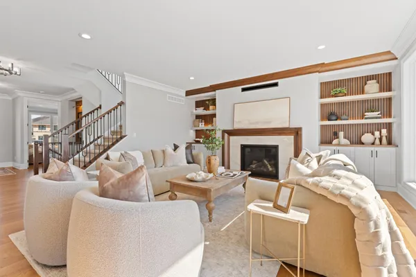 $2,043,000 | 795 Irvin Lane Southwest, Rochester, MN 55902