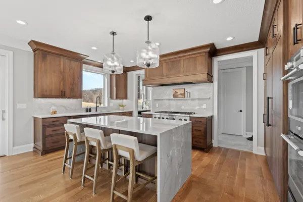 $2,043,000 | 795 Irvin Lane Southwest, Rochester, MN 55902