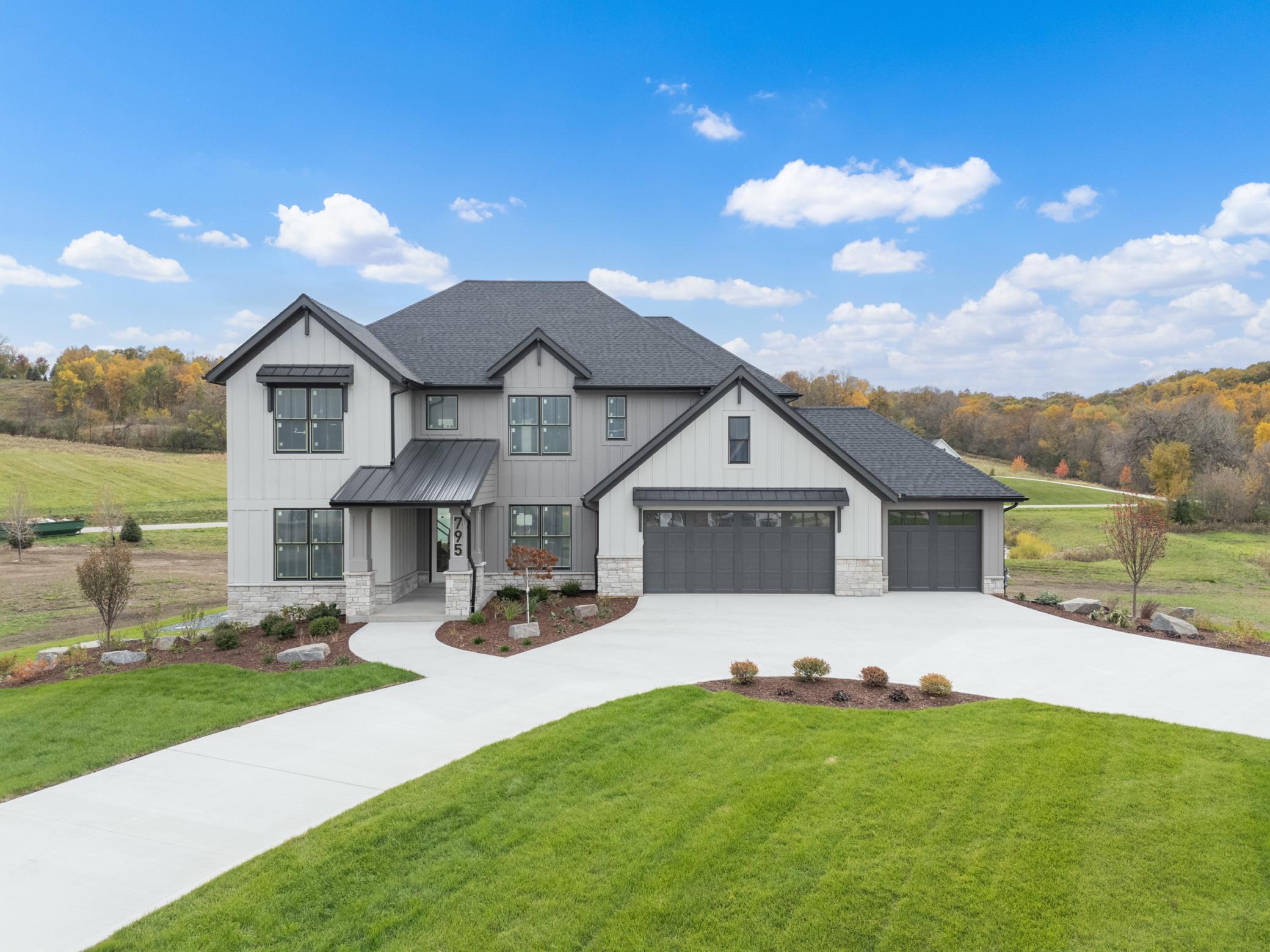 795 Irvin Lane Southwest Rochester, MN 55902 - Photo 2 of 6