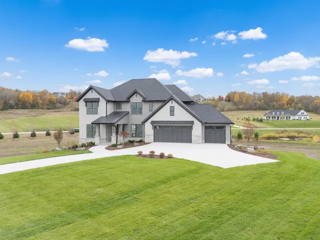 $2,043,000 | 795 Irvin Lane Southwest, Rochester, MN 55902