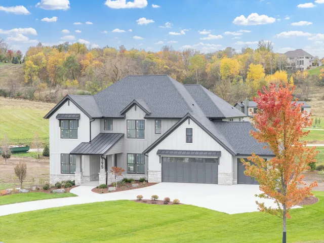$2,043,000 | 795 Irvin Lane Southwest, Rochester, MN 55902