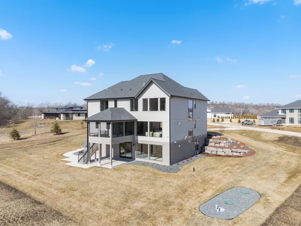 $2,043,000 | 795 Irvin Lane Southwest, Rochester, MN 55902