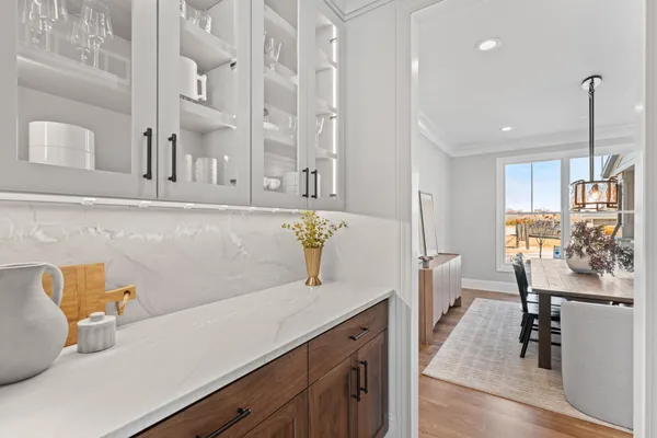 $2,043,000 | 795 Irvin Lane Southwest, Rochester, MN 55902