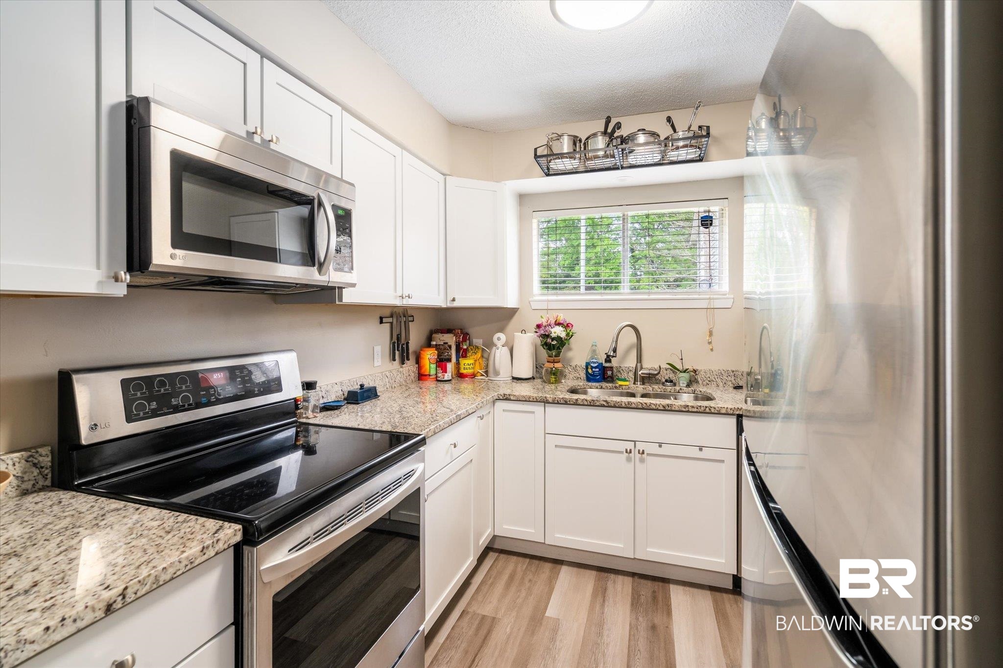 6527 Old Shell Road, Unit 51 Mobile, AL 36608 - Photo 9 of 18