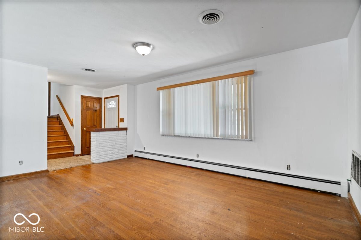 386 Jordan Road Indianapolis, IN 46217 - Photo 17 of 45 Gallery Image 17
