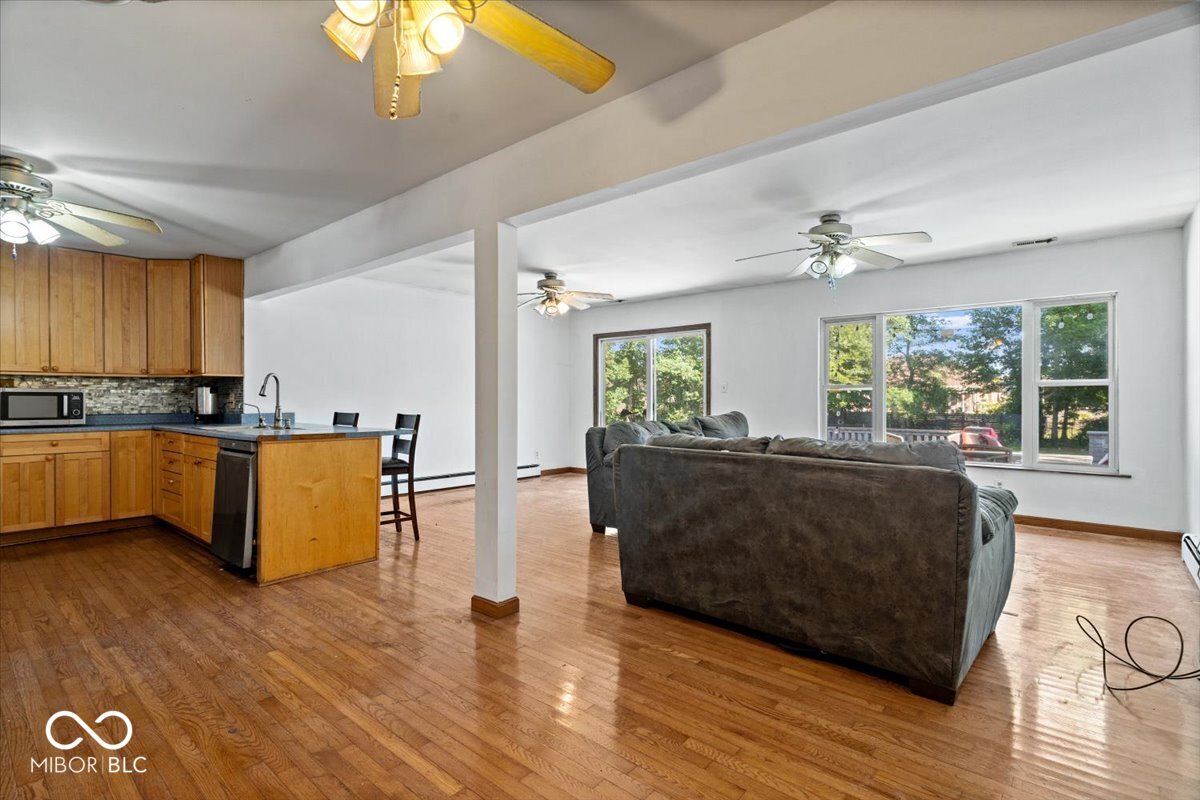 386 Jordan Road Indianapolis, IN 46217 - Photo 5 of 45 Gallery Image 5