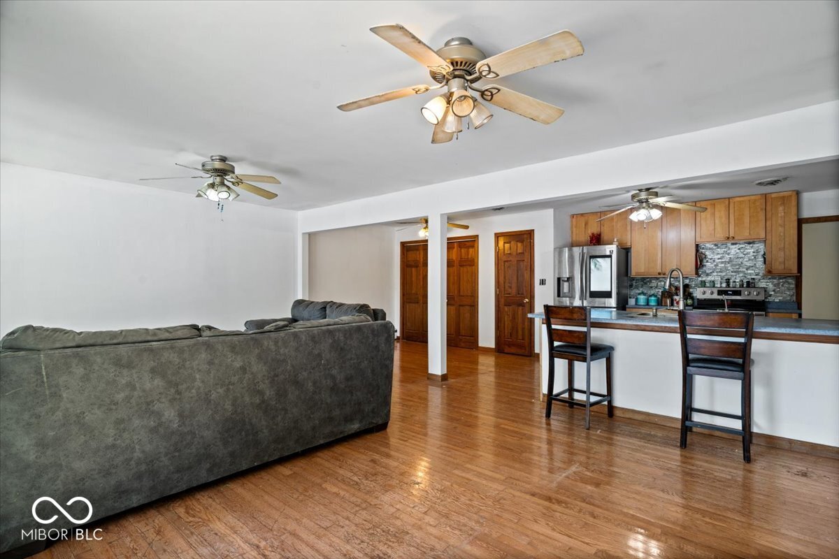 386 Jordan Road Indianapolis, IN 46217 - Photo 8 of 45 Gallery Image 8