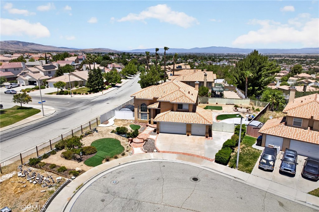 3005 Chuckwagon Road Palmdale, CA 93550 - Photo 2 of 47