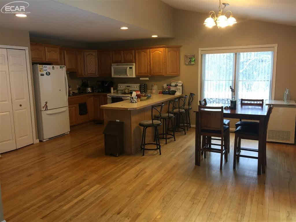 6067 Cyclone Road Otter Lake, MI 48464 - Photo 5 of 42 21404714-4.JPG