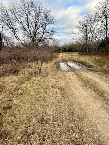 $215,000 | 0 Cr 1900 N/a Independence Ks 67301 N/a, Independence, KS 67301