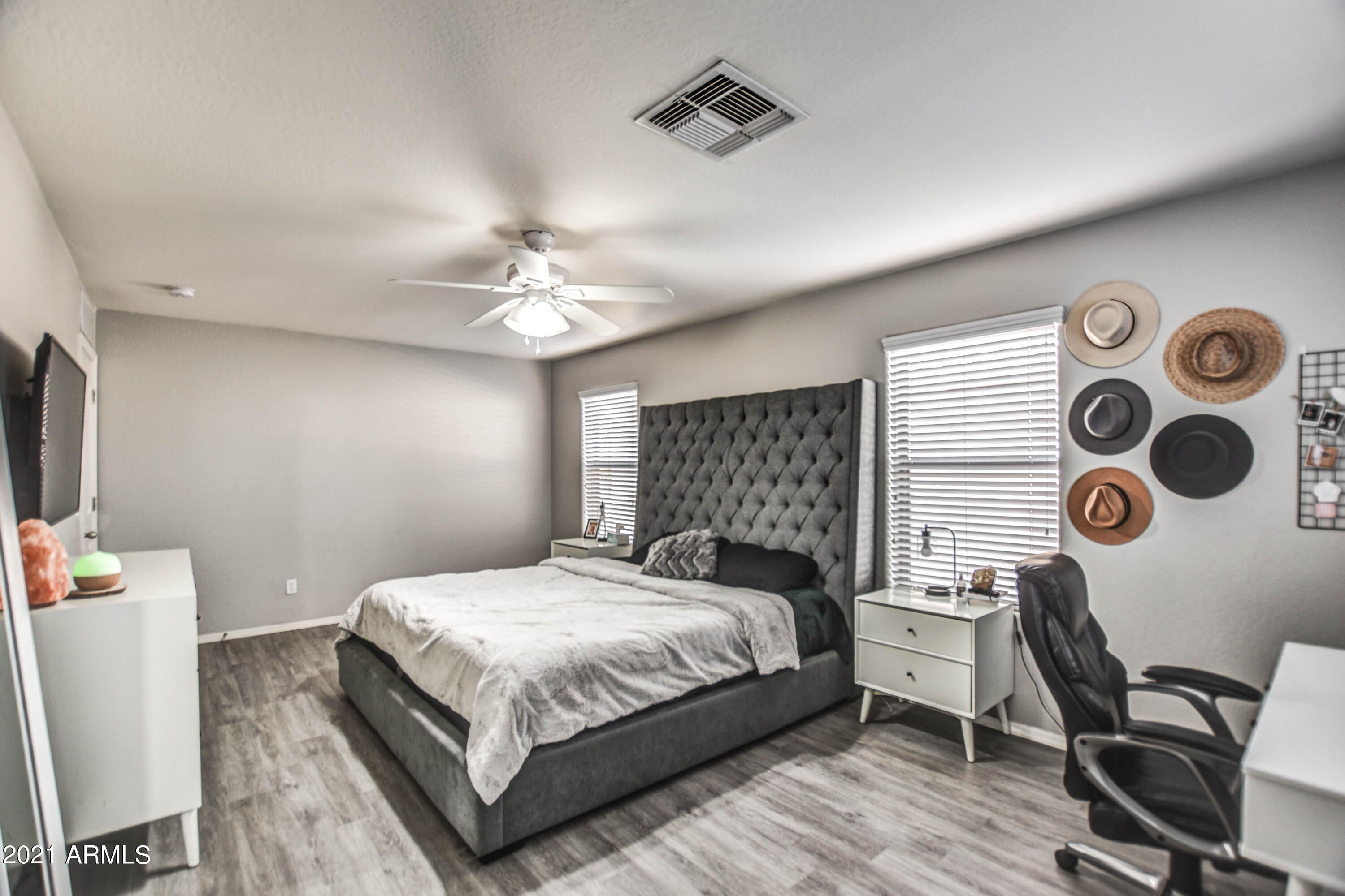 10225 West Camelback Road, Unit 49 Phoenix, AZ 85037 - Photo 18 of 31 MASTER 3