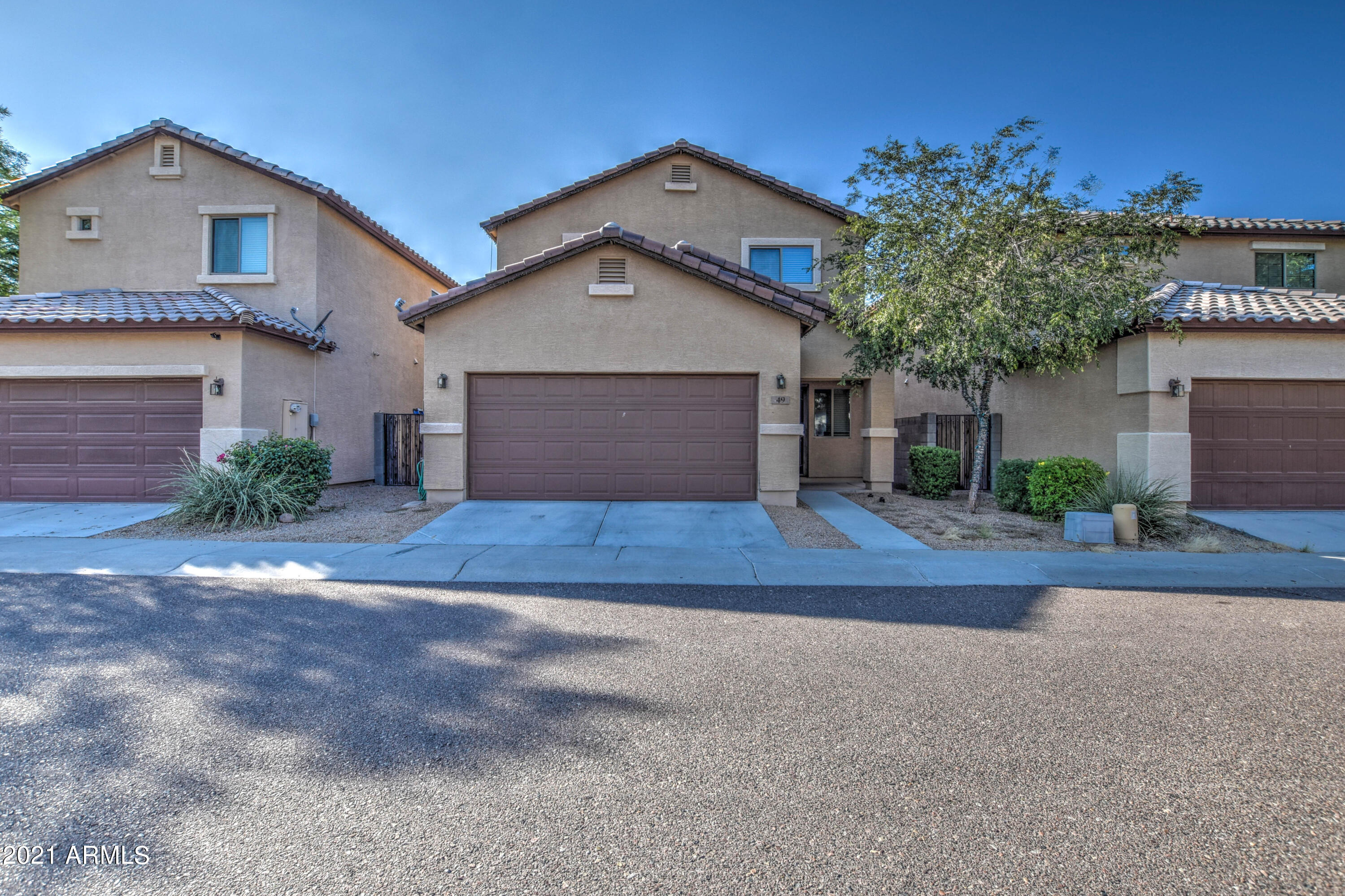 10225 West Camelback Road, Unit 49 Phoenix, AZ 85037 - Photo 2 of 31 FRONT 1