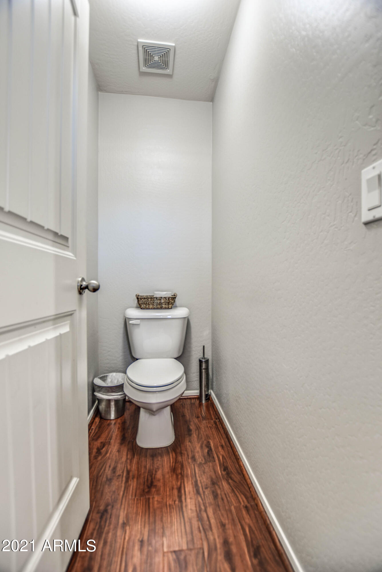 10225 West Camelback Road, Unit 49 Phoenix, AZ 85037 - Photo 21 of 31 MASTER BATH 3