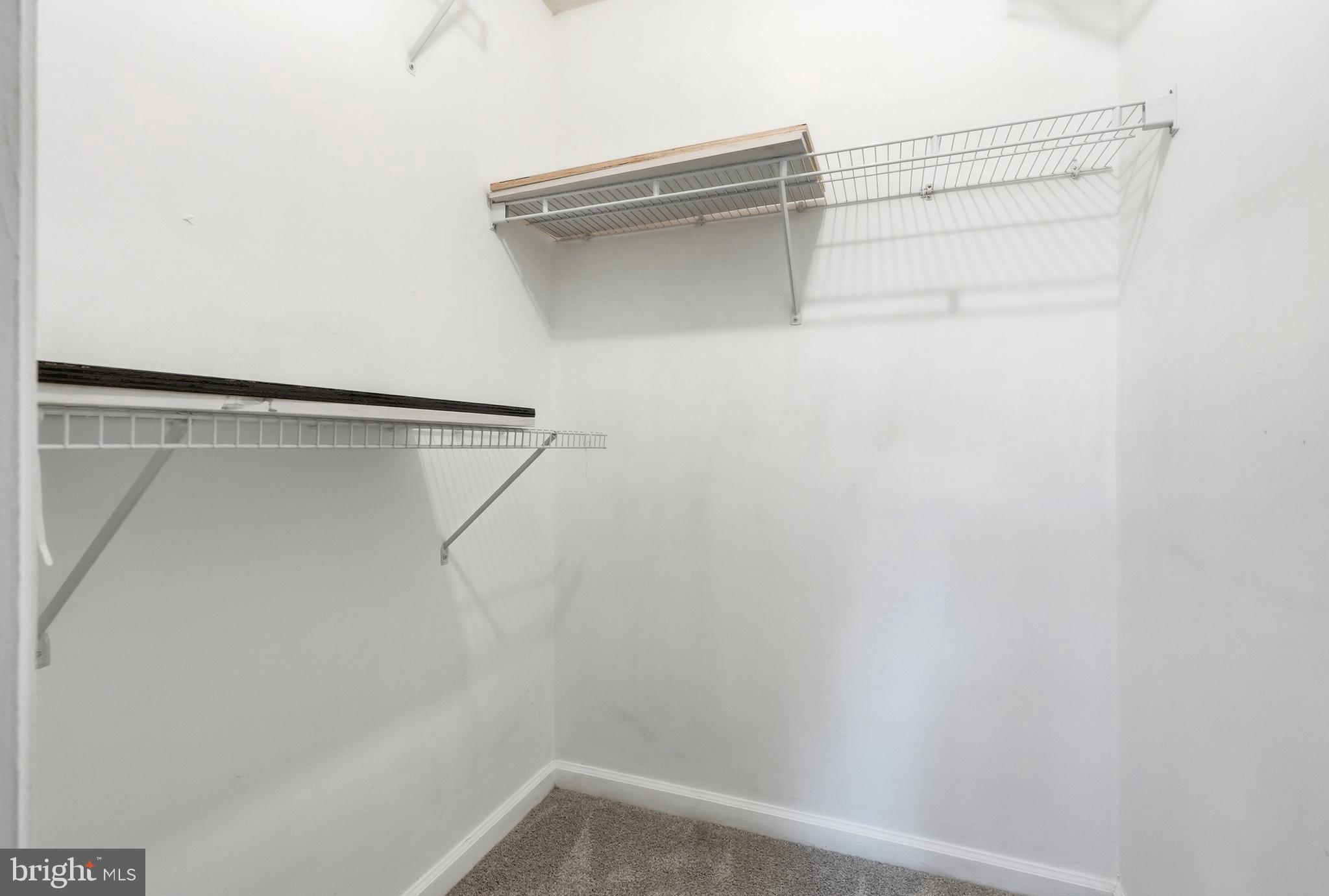 2054 Quaker Way, Unit 9 Annapolis, MD 21401 - Photo 21 of 29 2nd bedroom walk-in closet