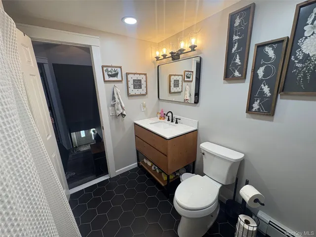 $850,000 | 40 Alton Road, Babylon, NY 11702